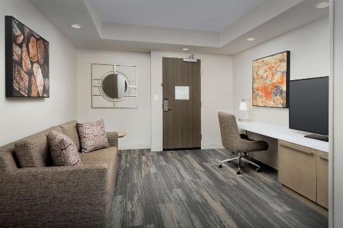 Hilton Garden Inn Columbia Airport image 8
